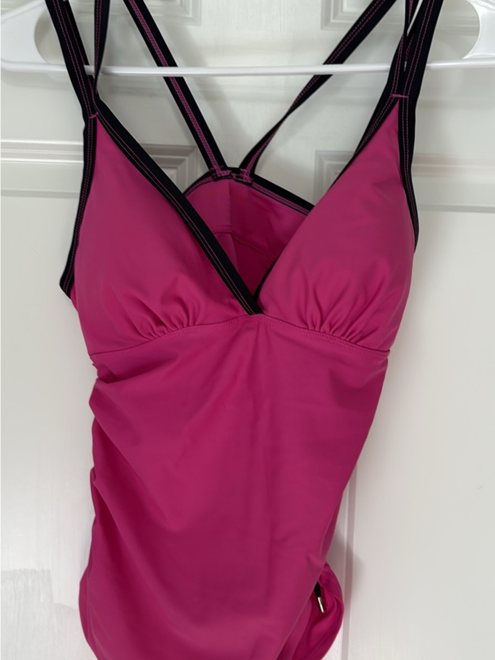 Fuchsia Strappy Women's Tank Swim Top